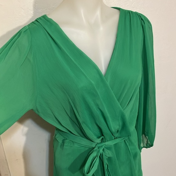 DKNY surplice bodice mock wrap dress with sheer sleeves 12 layered crepe - Picture 3 of 15